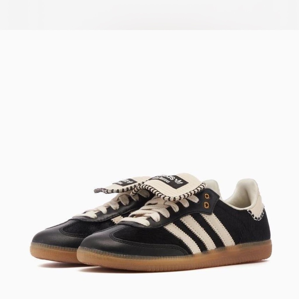 Adidas OG x Wales Black Cream White - Picture 3 of 8